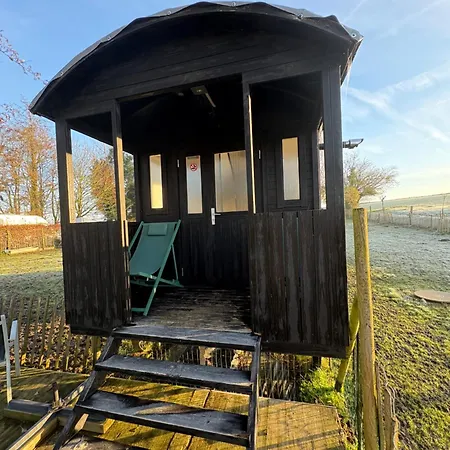 La Roulotte De Papou - 2 Adultes & 1 Enfant