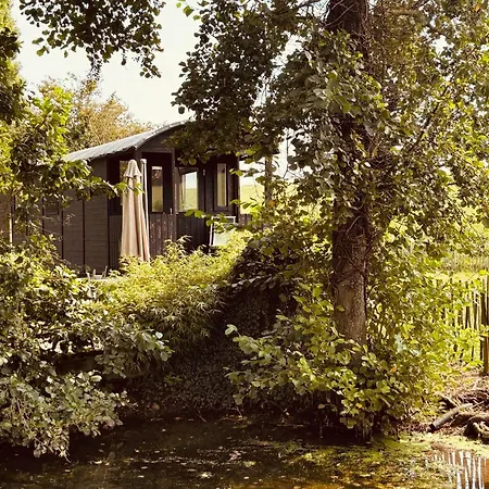 La Roulotte De Papou - 2 Adultes & 1 Enfant Landhuis Frasnes-lez-Anvaing